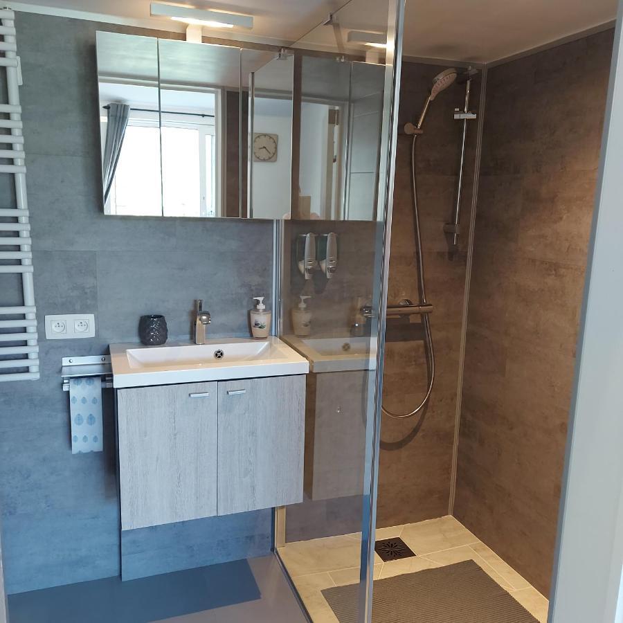 Smaal Apartment Beti Oostkamp Esterno foto